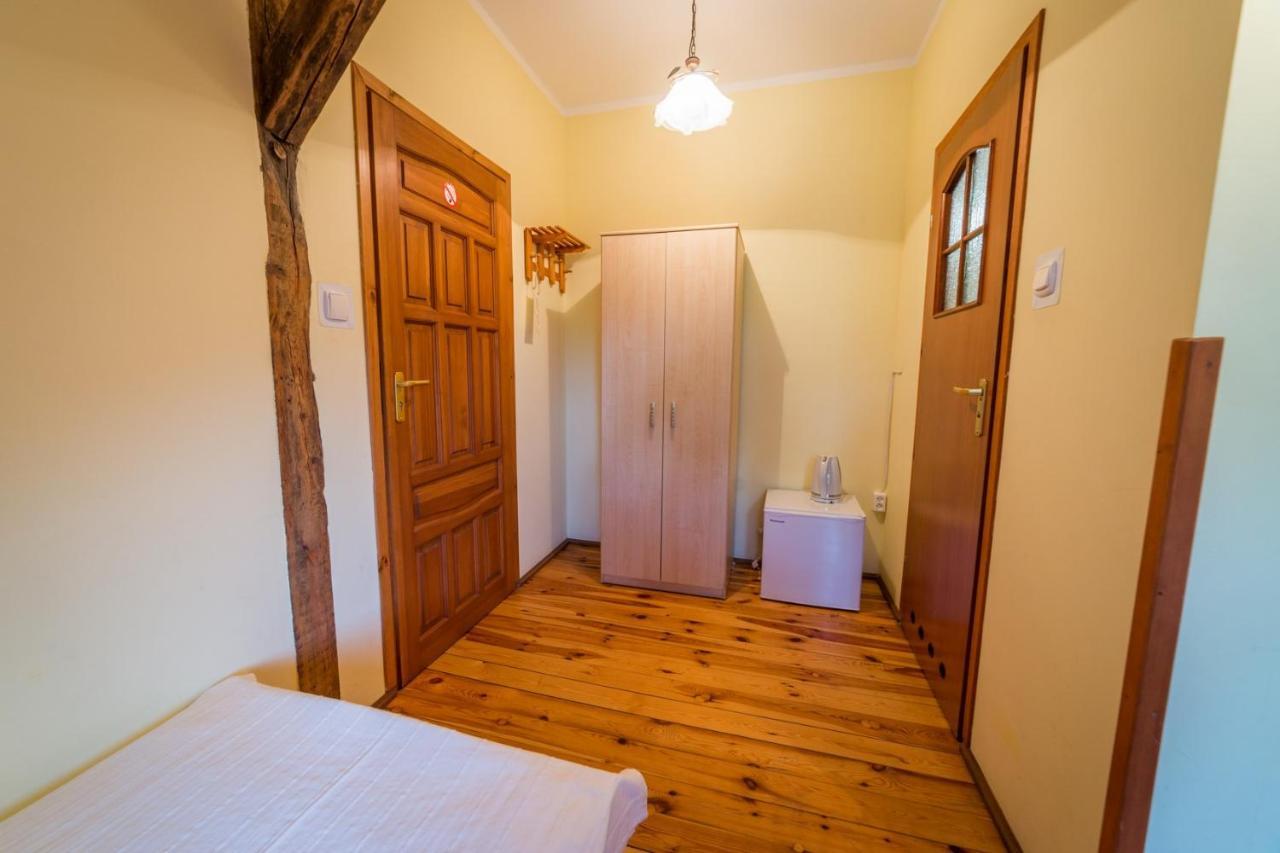Folwark Luknajno Nad Jeziorem Sniardwy Gospoda Dziedzictwo Kulinarne Warmia-Mazury Mikołajki Exterior photo