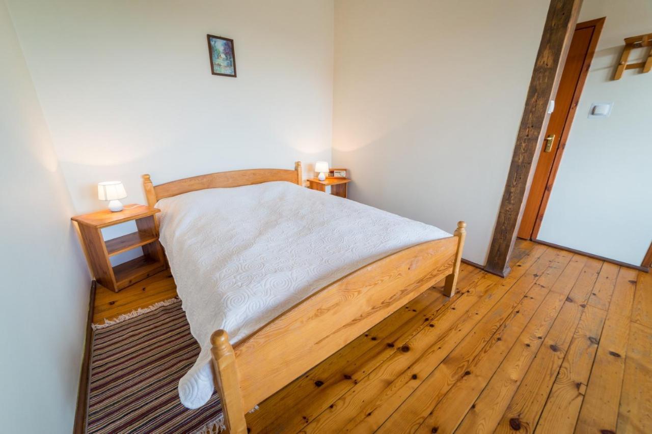 Folwark Luknajno Nad Jeziorem Sniardwy Gospoda Dziedzictwo Kulinarne Warmia-Mazury Mikołajki Exterior photo