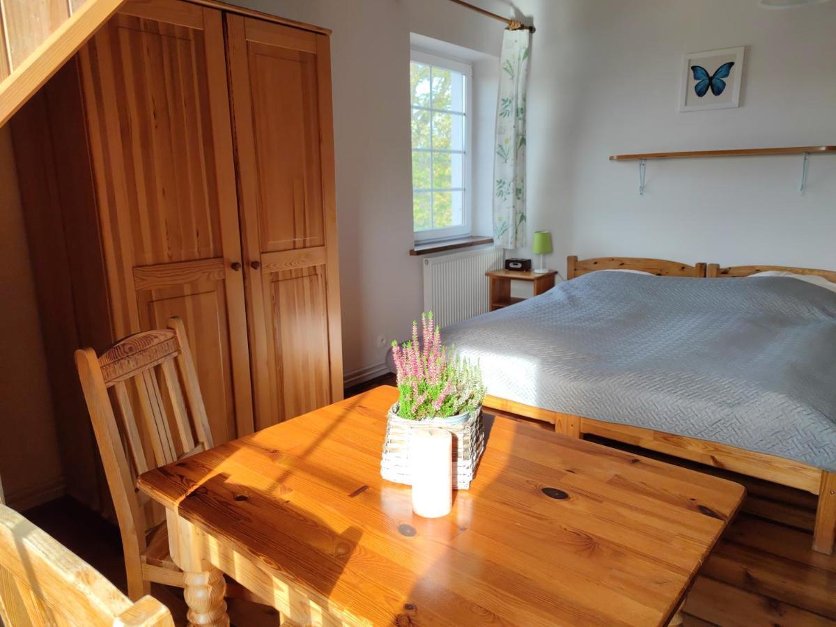 Folwark Luknajno Nad Jeziorem Sniardwy Gospoda Dziedzictwo Kulinarne Warmia-Mazury Mikołajki Exterior photo