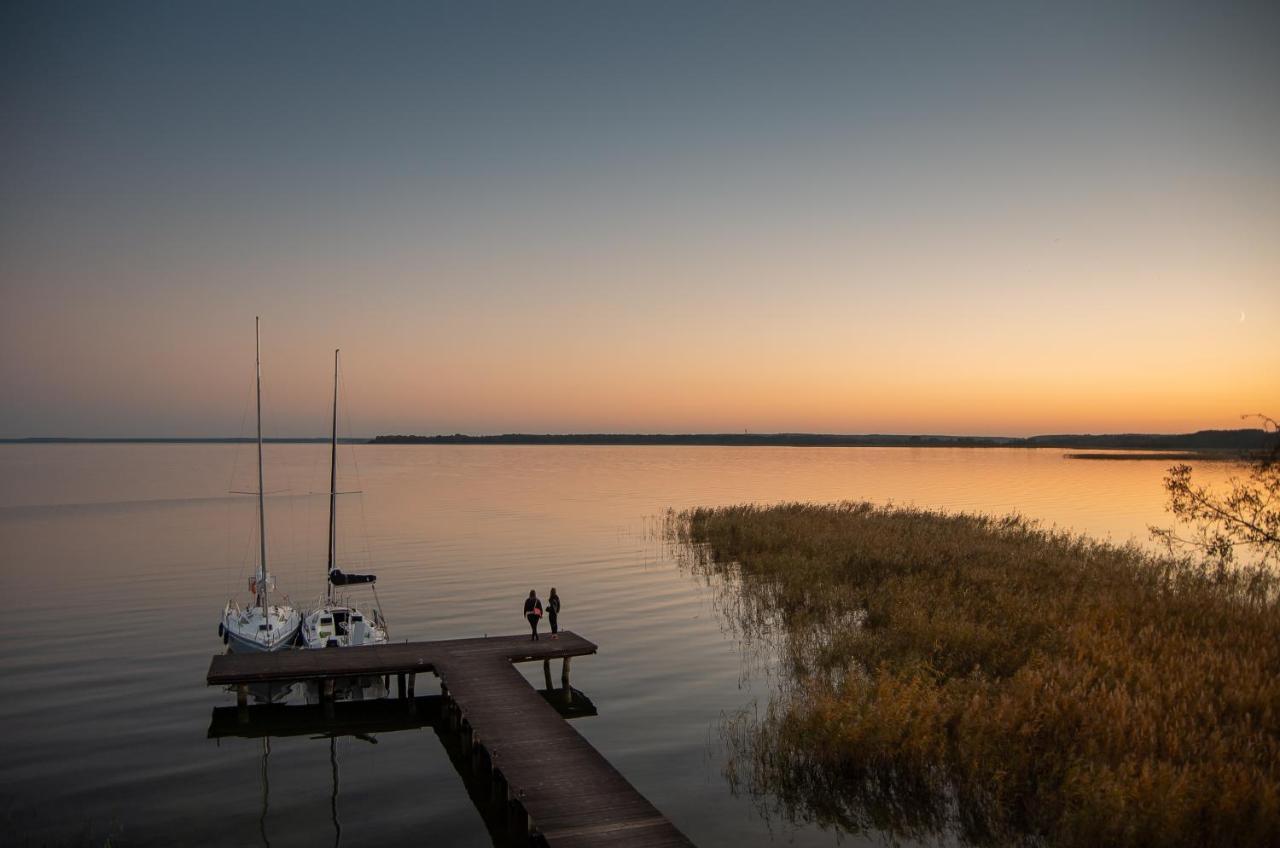 Folwark Luknajno Nad Jeziorem Sniardwy Gospoda Dziedzictwo Kulinarne Warmia-Mazury Mikołajki Exterior photo