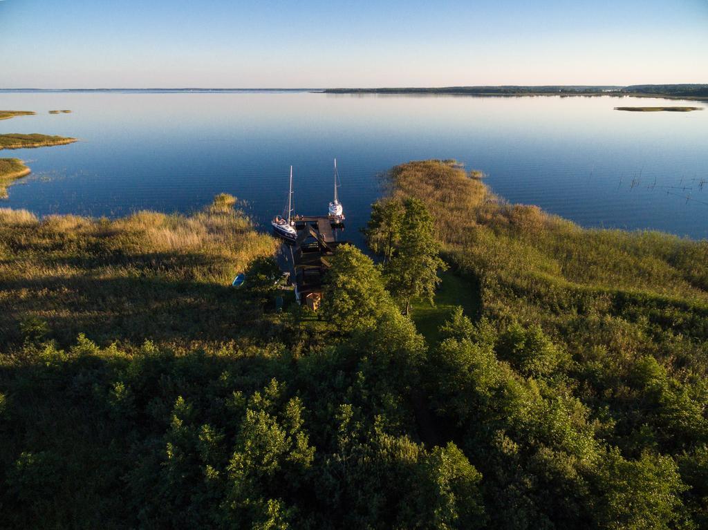 Folwark Luknajno Nad Jeziorem Sniardwy Gospoda Dziedzictwo Kulinarne Warmia-Mazury Mikołajki Exterior photo