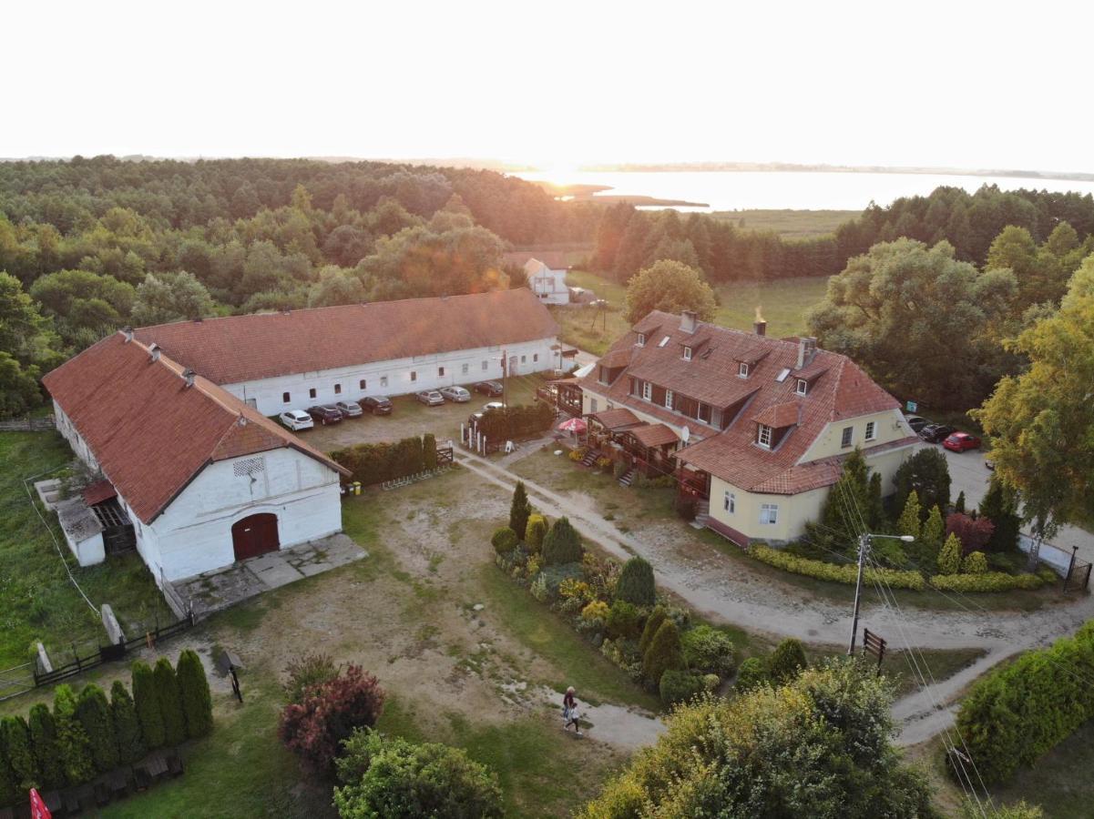 Folwark Luknajno Nad Jeziorem Sniardwy Gospoda Dziedzictwo Kulinarne Warmia-Mazury Mikołajki Exterior photo