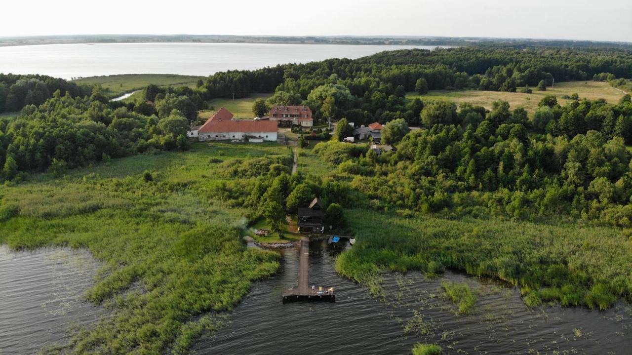 Folwark Luknajno Nad Jeziorem Sniardwy Gospoda Dziedzictwo Kulinarne Warmia-Mazury Mikołajki Exterior photo